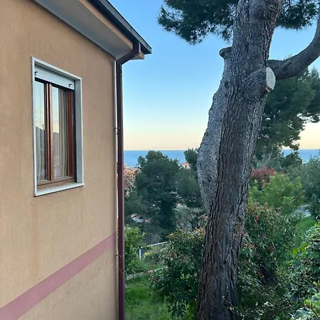 Villa Dei Pini *